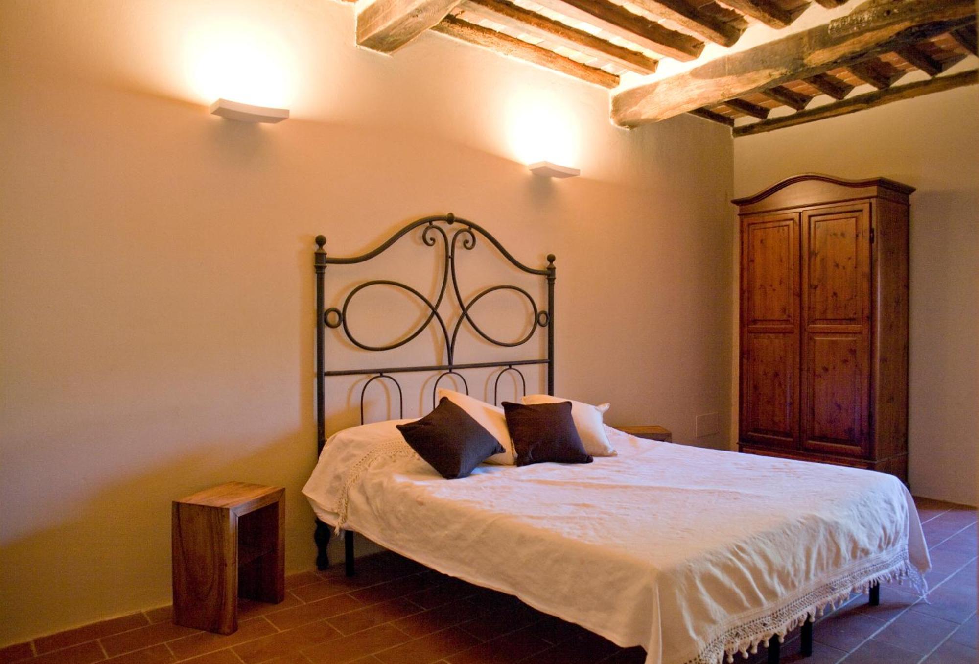 Villa Amedeo Rosia Ruang foto