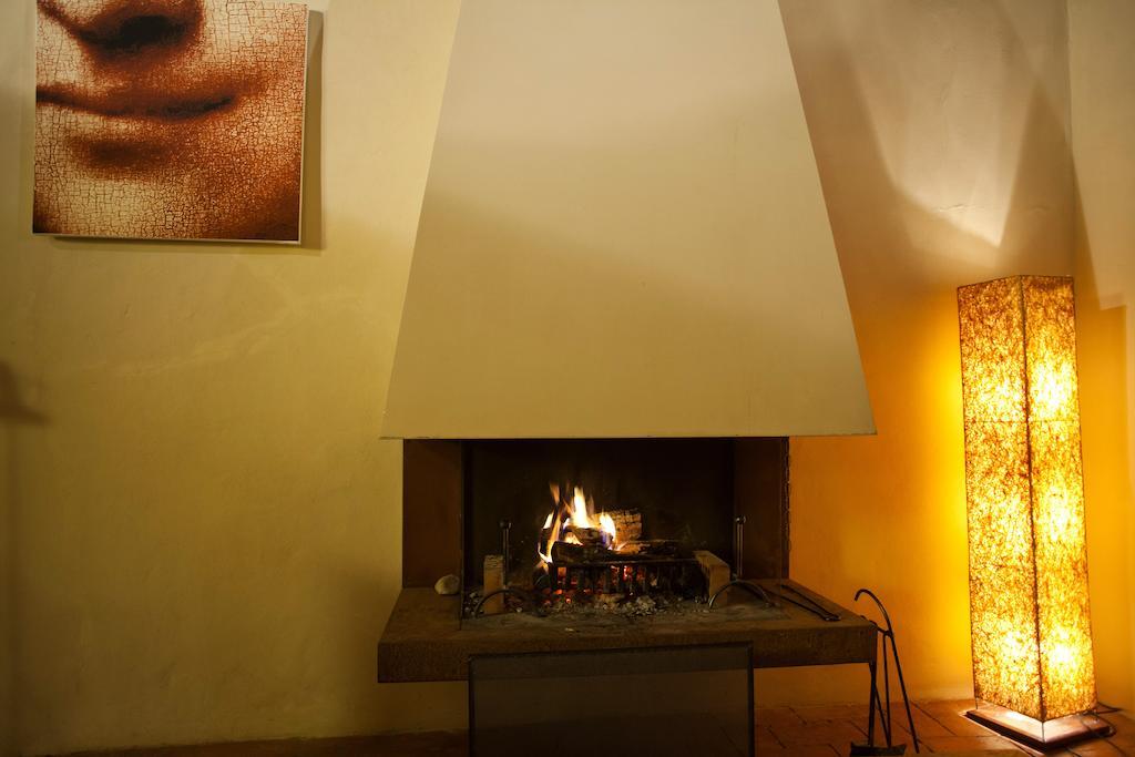 Villa Amedeo Rosia Ruang foto