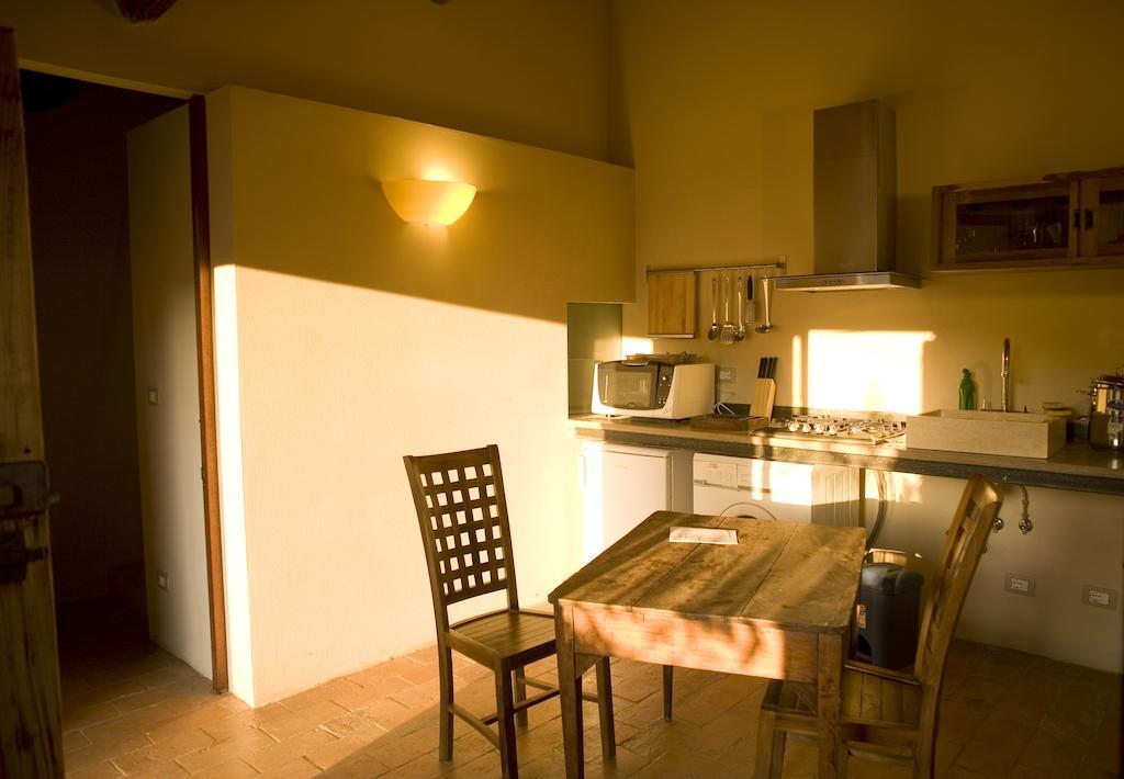 Villa Amedeo Rosia Ruang foto